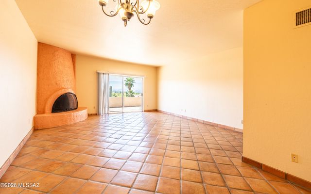 4564 E Camino Pimeria Alta, Tucson, AZ 85718
