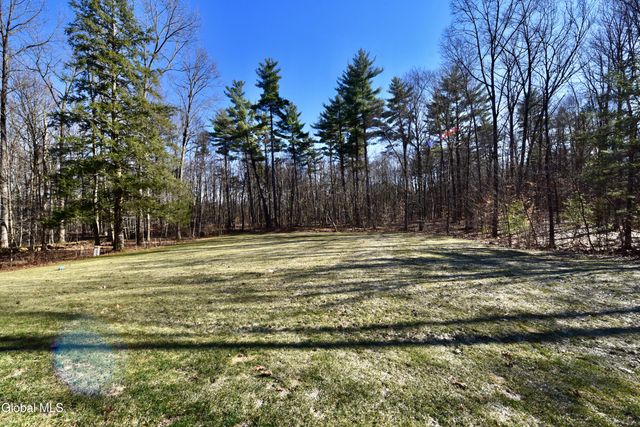 397 King Road, Northumberland, NY 12871