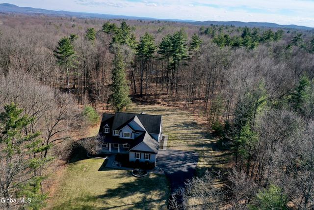 397 King Road, Northumberland, NY 12871