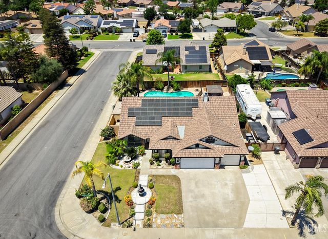 10008 Cheyenne Drive, Bakersfield, CA 93312