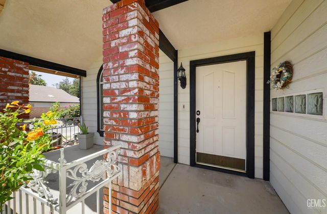 10008 Cheyenne Drive, Bakersfield, CA 93312
