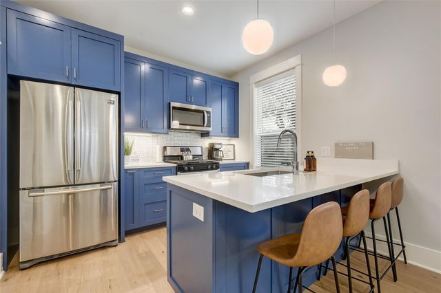 1909 Willow ST 2, Austin, TX 78702