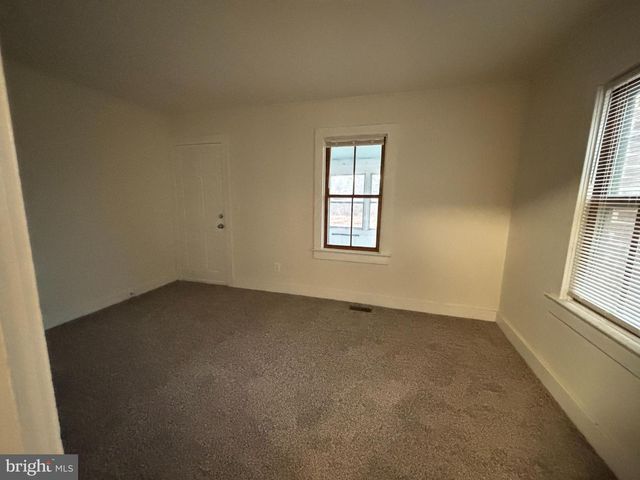 12309 GALLAHAN RD, Clinton, MD 20735