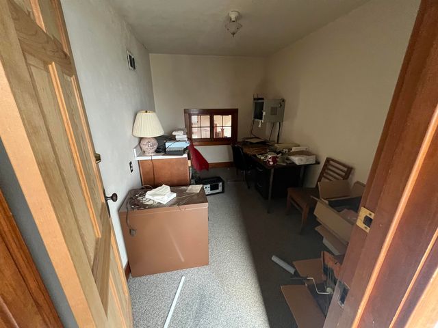 15051 County Road 146, Syracuse, IN 46567