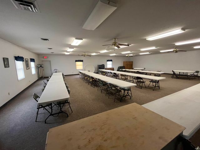15051 County Road 146, Syracuse, IN 46567