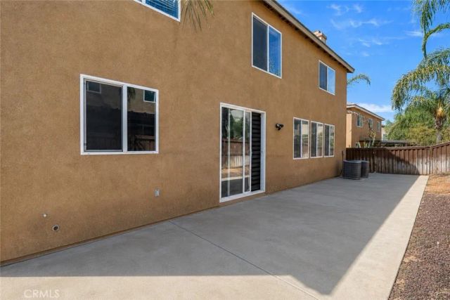 658 Winter Pine Street, Beaumont, CA 92223