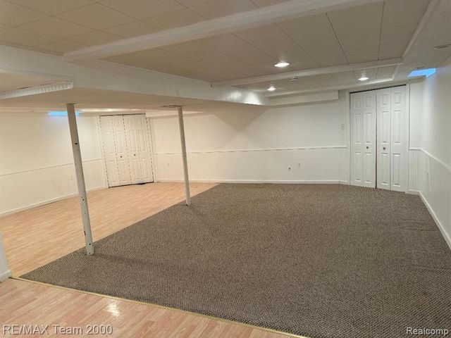 24941 Rouge River Drive, Dearborn Heights, MI 48127