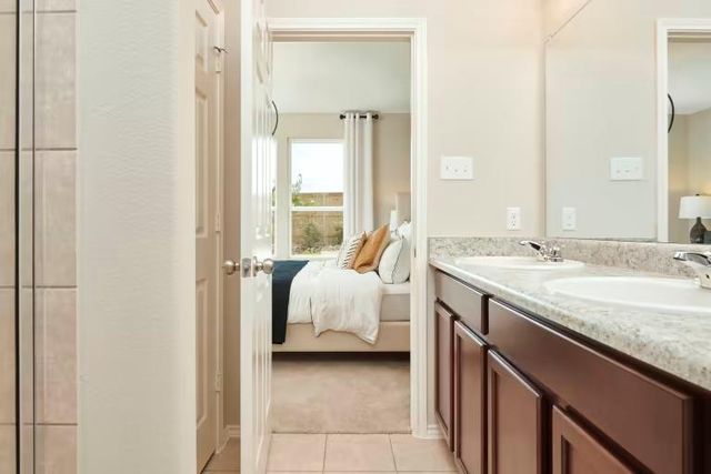 825 Cherrystone LOOP, Buda, TX 78610