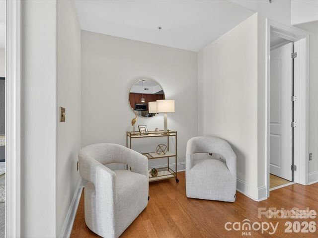 4620 Piedmont Row Drive, Charlotte, NC 28210