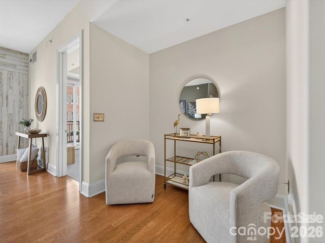 4620 Piedmont Row Drive, Charlotte, NC 28210