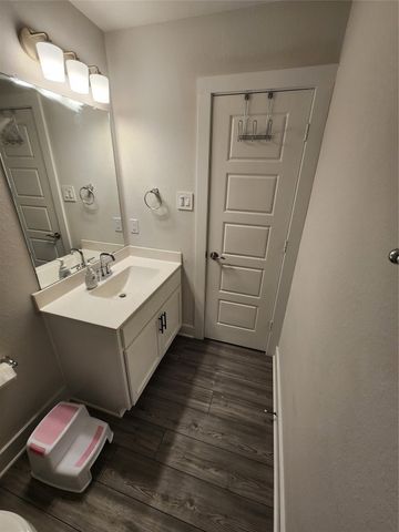 10603 Whitejacket, Conroe, TX 77385