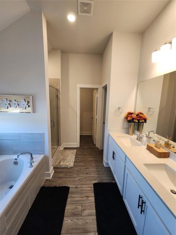 10603 Whitejacket, Conroe, TX 77385