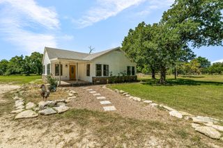 688 Private Road 1152, Stephenville, TX 76401