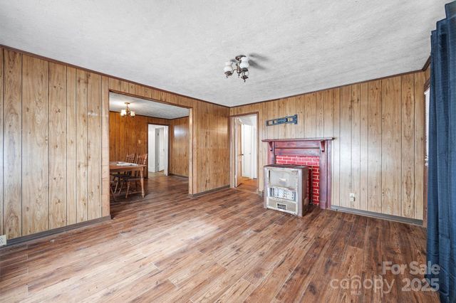 2012 Baton Rouge Road, Chester, SC 29706