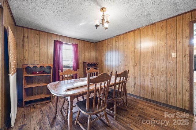 2012 Baton Rouge Road, Chester, SC 29706