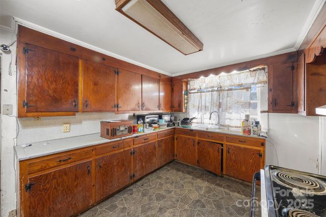 2012 Baton Rouge Road, Chester, SC 29706