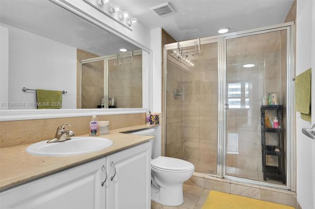 1155 Brickell Bay Dr 1702, Miami, FL 33131