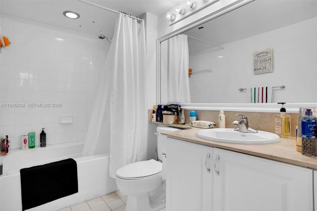 1155 Brickell Bay Dr 1702, Miami, FL 33131