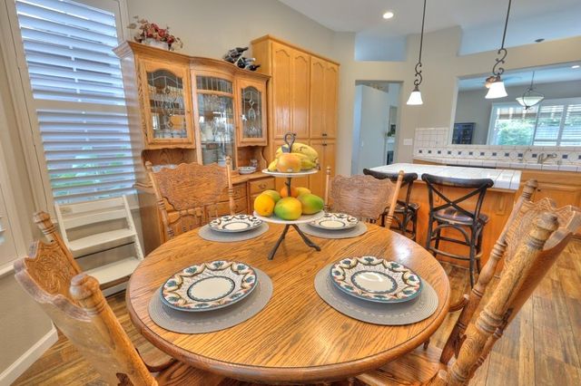 2586 Knobcone Ln, Lodi, CA 95242