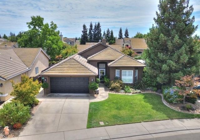 2586 Knobcone Ln, Lodi, CA 95242