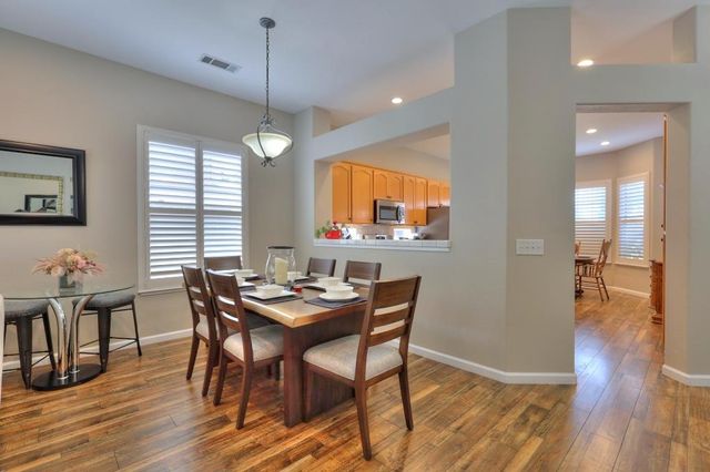 2586 Knobcone Ln, Lodi, CA 95242