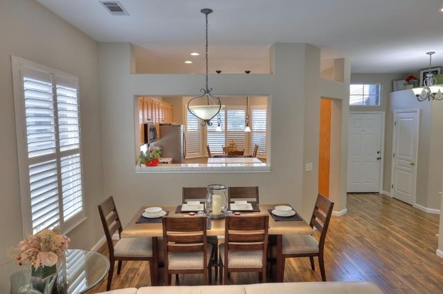 2586 Knobcone Ln, Lodi, CA 95242