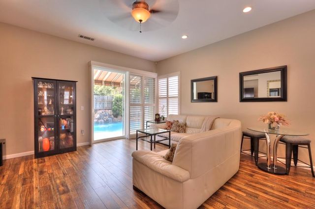 2586 Knobcone Ln, Lodi, CA 95242