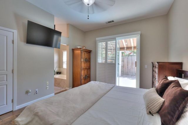 2586 Knobcone Ln, Lodi, CA 95242
