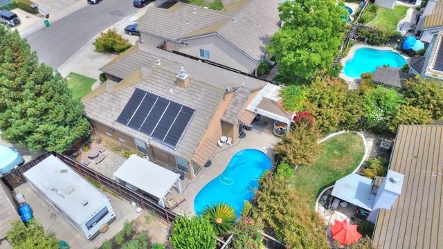 2586 Knobcone Ln, Lodi, CA 95242