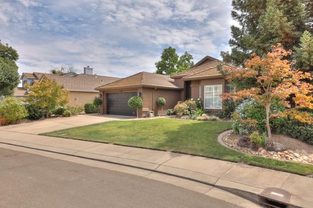 2586 Knobcone Ln, Lodi, CA 95242