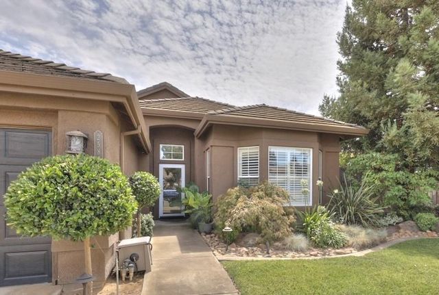 2586 Knobcone Ln, Lodi, CA 95242