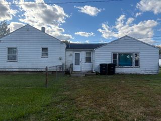 1710 E Waid Avenue, Muncie, IN 47303