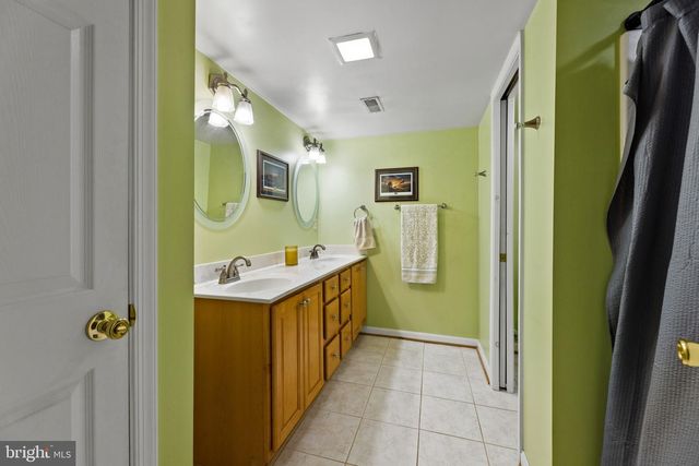 5349 CHRISTA CT, Warrenton, VA 20187