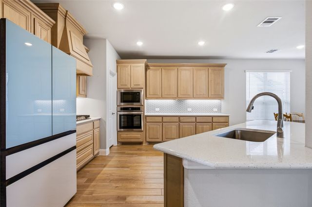 10000 Sequoia Street, Providence Village, TX 76227