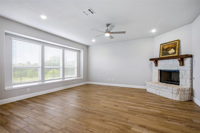 10000 Sequoia Street, Providence Village, TX 76227