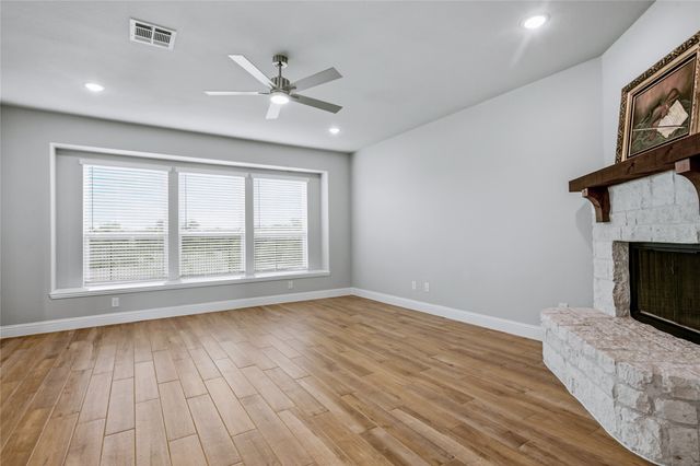 10000 Sequoia Street, Providence Village, TX 76227