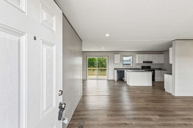 8 Otha Rd, Summertown, TN 38483