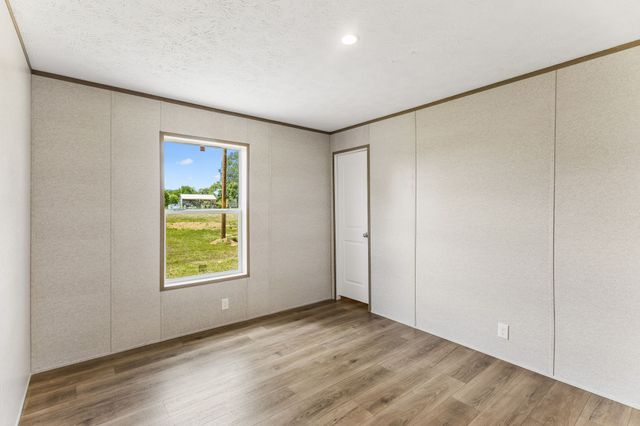 8 Otha Rd, Summertown, TN 38483