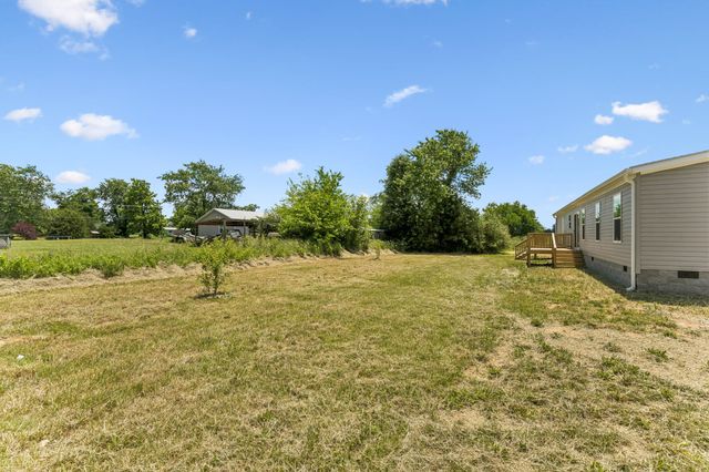 8 Otha Rd, Summertown, TN 38483