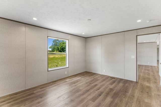 8 Otha Rd, Summertown, TN 38483