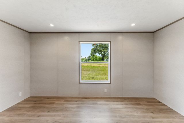 8 Otha Rd, Summertown, TN 38483