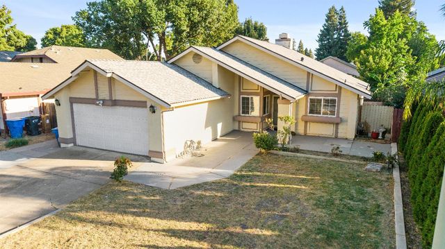 3127 Mill Oak Way, Sacramento, CA 95833