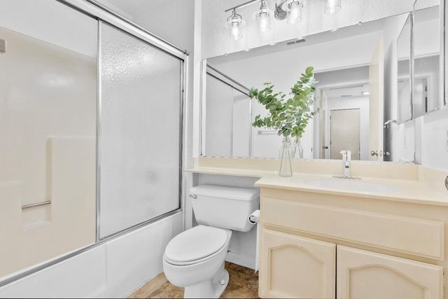 3127 Mill Oak Way, Sacramento, CA 95833