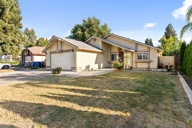 3127 Mill Oak Way, Sacramento, CA 95833