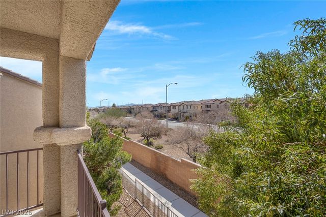 8833 Salvestrin Point Avenue, Las Vegas, NV 89148