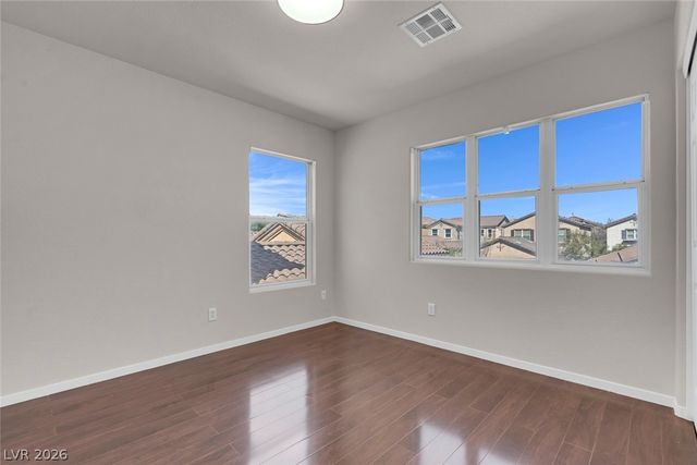 8833 Salvestrin Point Avenue, Las Vegas, NV 89148