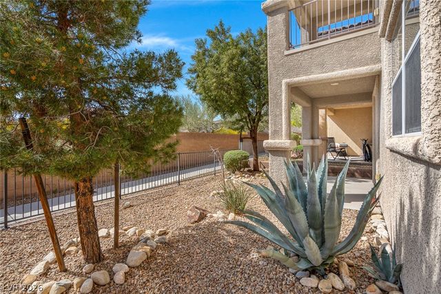 8833 Salvestrin Point Avenue, Las Vegas, NV 89148
