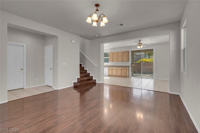 8833 Salvestrin Point Avenue, Las Vegas, NV 89148