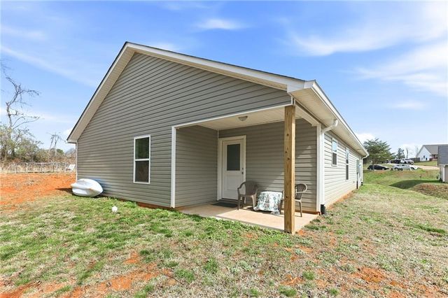 550 Cypress Drive, Mount Airy, GA 30563