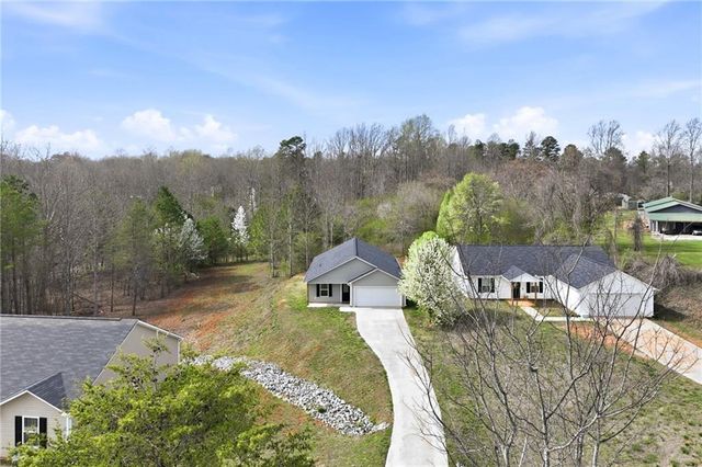 550 Cypress Drive, Mount Airy, GA 30563